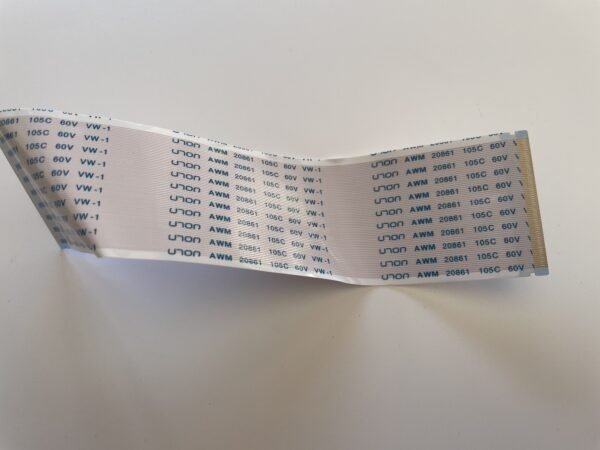 Flet LVDS ULON AWM 20861 105C 60V VW-1 - Image 2