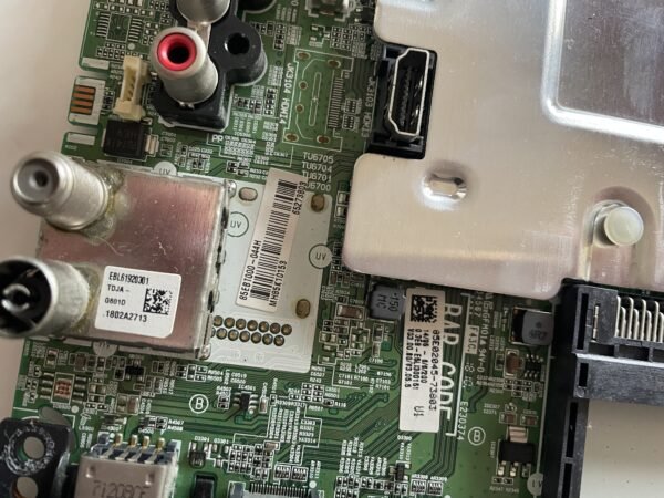 Placa Mainboard EAX67872804(1.0) EBL61920301 - Image 4